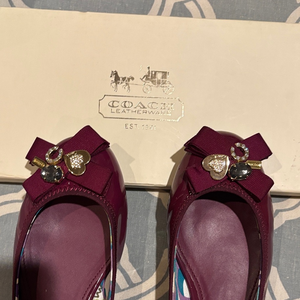 Coach Magenta patent flats with Bow and Heart Charm - Picture 4 of 5